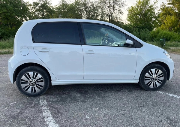 Volkswagen up! cena 64747 przebieg: 49000, rok produkcji 2018 z Warszawa małe 497
